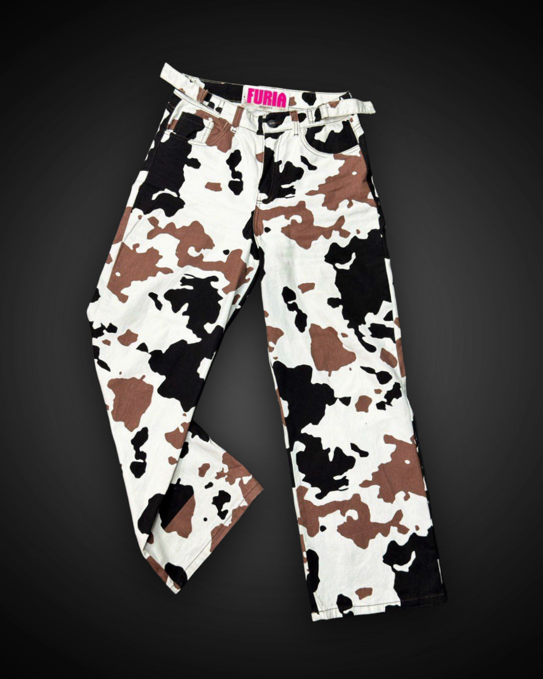 ESTAMPADO DE VACA DE PIERNA ANCHA